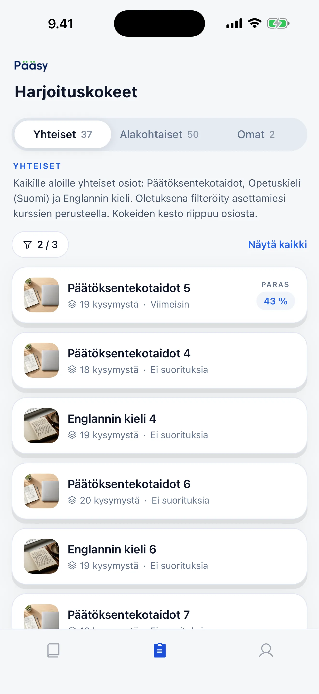 Harjoituskokeet-näkymä Pääsy-sovelluksessa: yhteiset kokeet listattuna, kussakin kysymysten määrä ja suoritustilanne.
